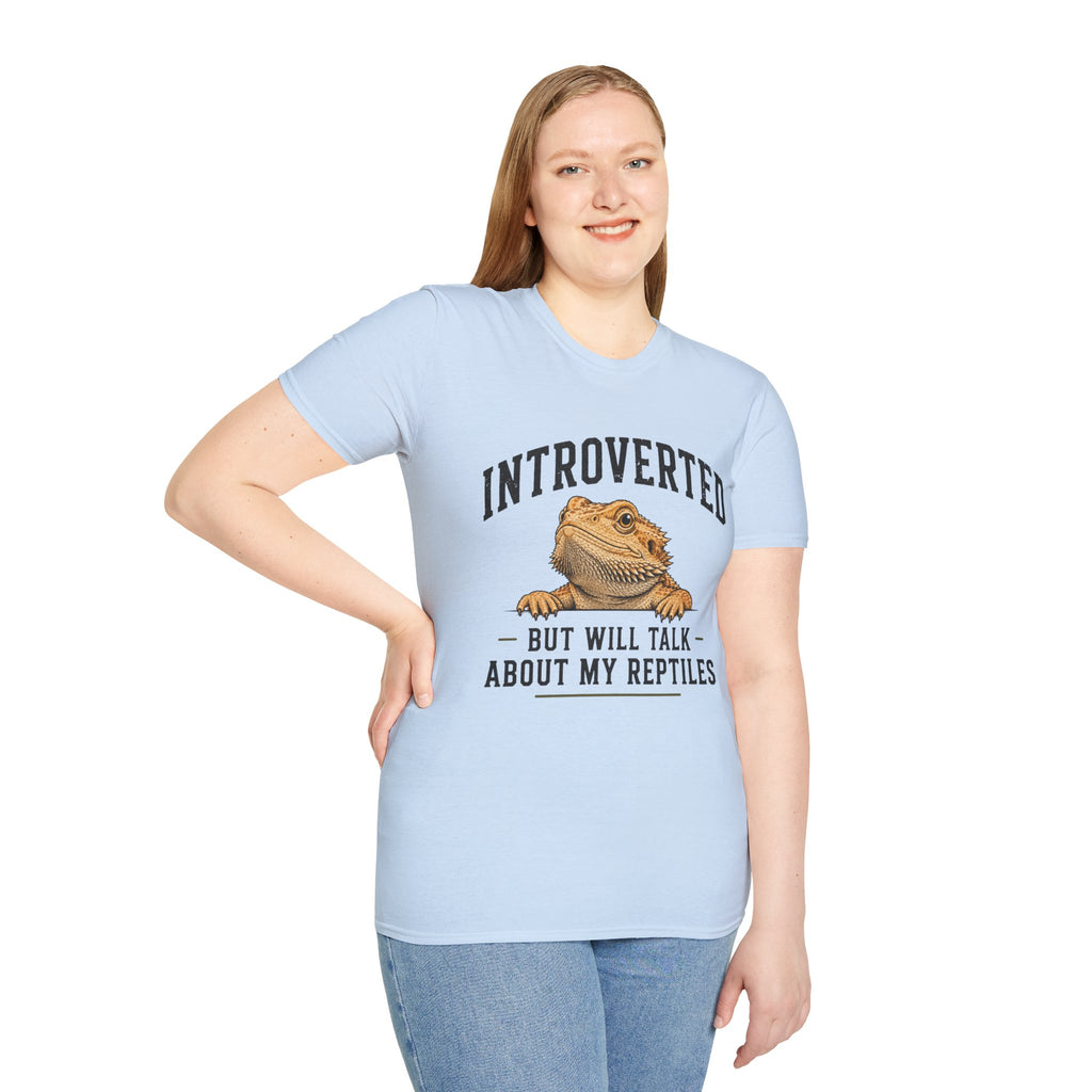 Introverted But Will Talk About My Reptiles Bearded Dragon Graphic T-Shirt