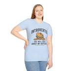 Introverted But Will Talk About My Reptiles Bearded Dragon Graphic T-Shirt