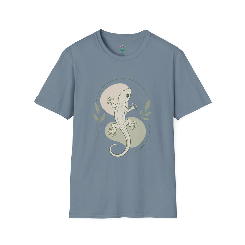 Lizard Graphic T-Shirt — Minimalist Gecko Nature Tee