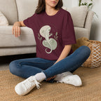 Lizard Graphic T-Shirt — Minimalist Gecko Nature Tee