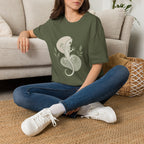 Lizard Graphic T-Shirt — Minimalist Gecko Nature Tee