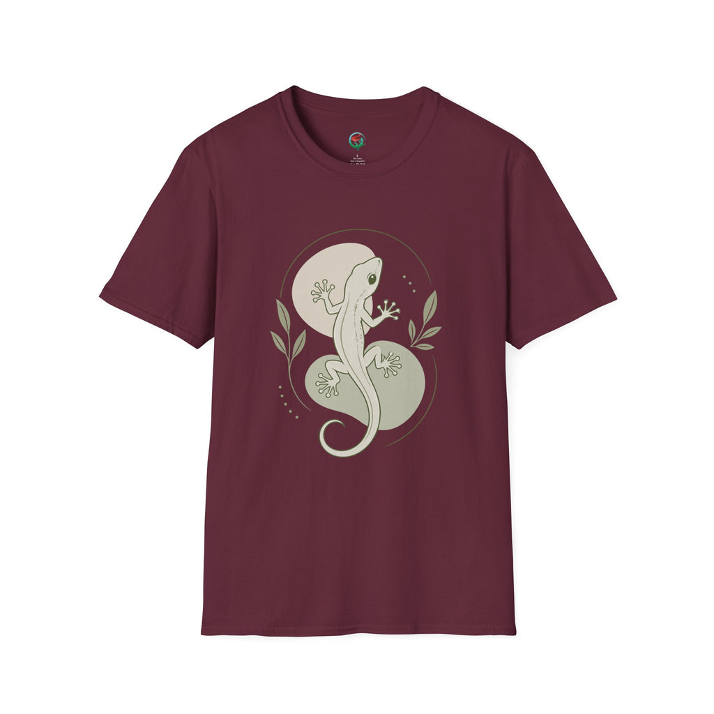Lizard Graphic T-Shirt — Minimalist Gecko Nature Tee