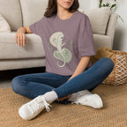 Lizard Graphic T-Shirt — Minimalist Gecko Nature Tee