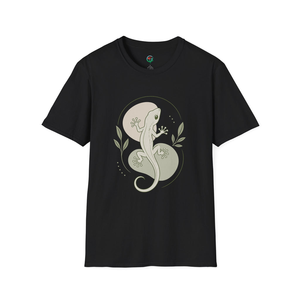 Lizard Graphic T-Shirt — Minimalist Gecko Nature Tee