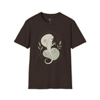 Lizard Graphic T-Shirt — Minimalist Gecko Nature Tee
